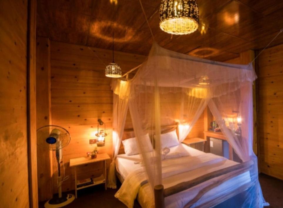 Ella Wood Cabin ภายนอก รูปภาพ