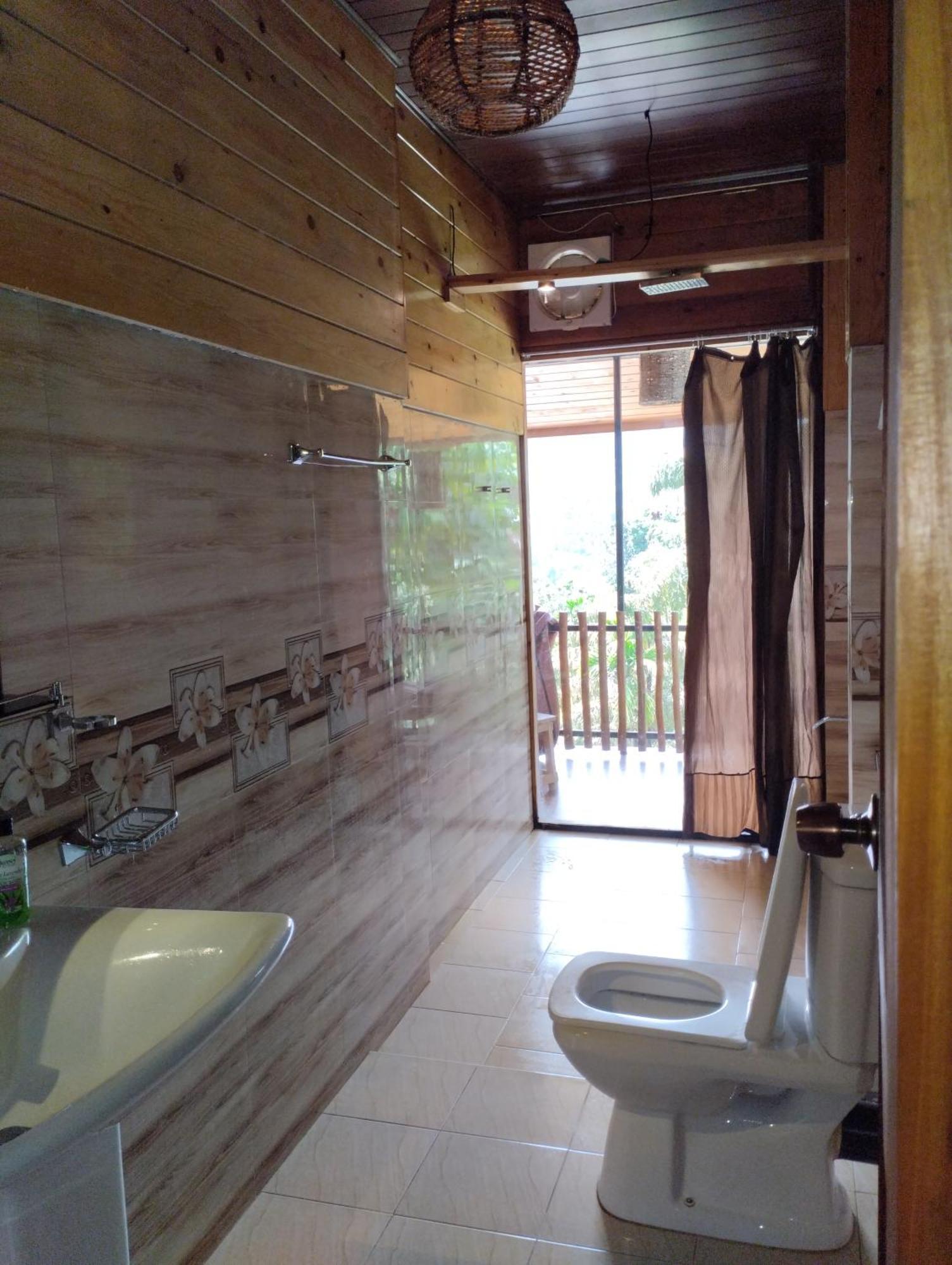 Ella Wood Cabin ภายนอก รูปภาพ